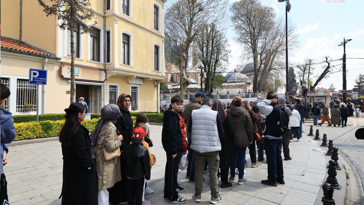 Girişler 1 TL oldu, vatandaş sarnıca koştu: Günde 20 bin kişi ziyaret ediyor