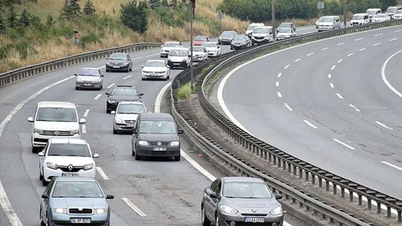 Deniz Yavuzyılmaz: 5 çevre otoyolunun özelleştirilmesinin planlandığını tespit ettik