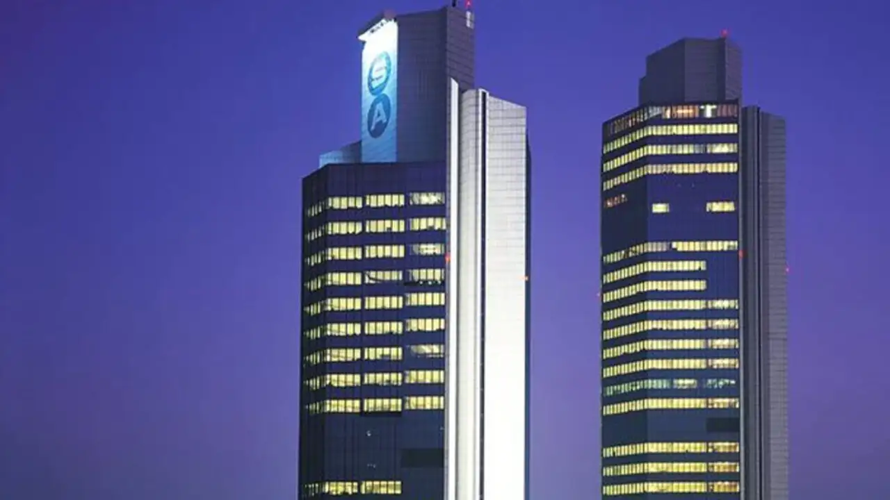 KAP'a açıklama geldi: Sabancı Holding’den dev satış hamlesi