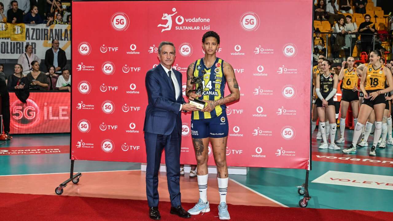 Vargas’tan rekor servis: 111.96 km/s