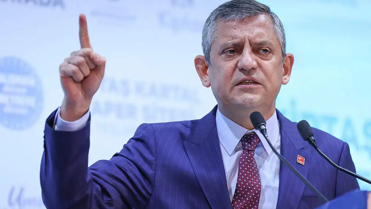 CHP lideri Özel'den Ataşehir çağrısı