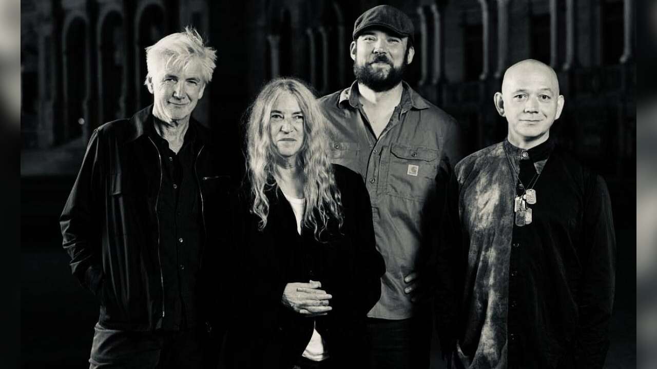 Patti Smith İstanbul’da sahne alacak: Konser tarihi belli oldu