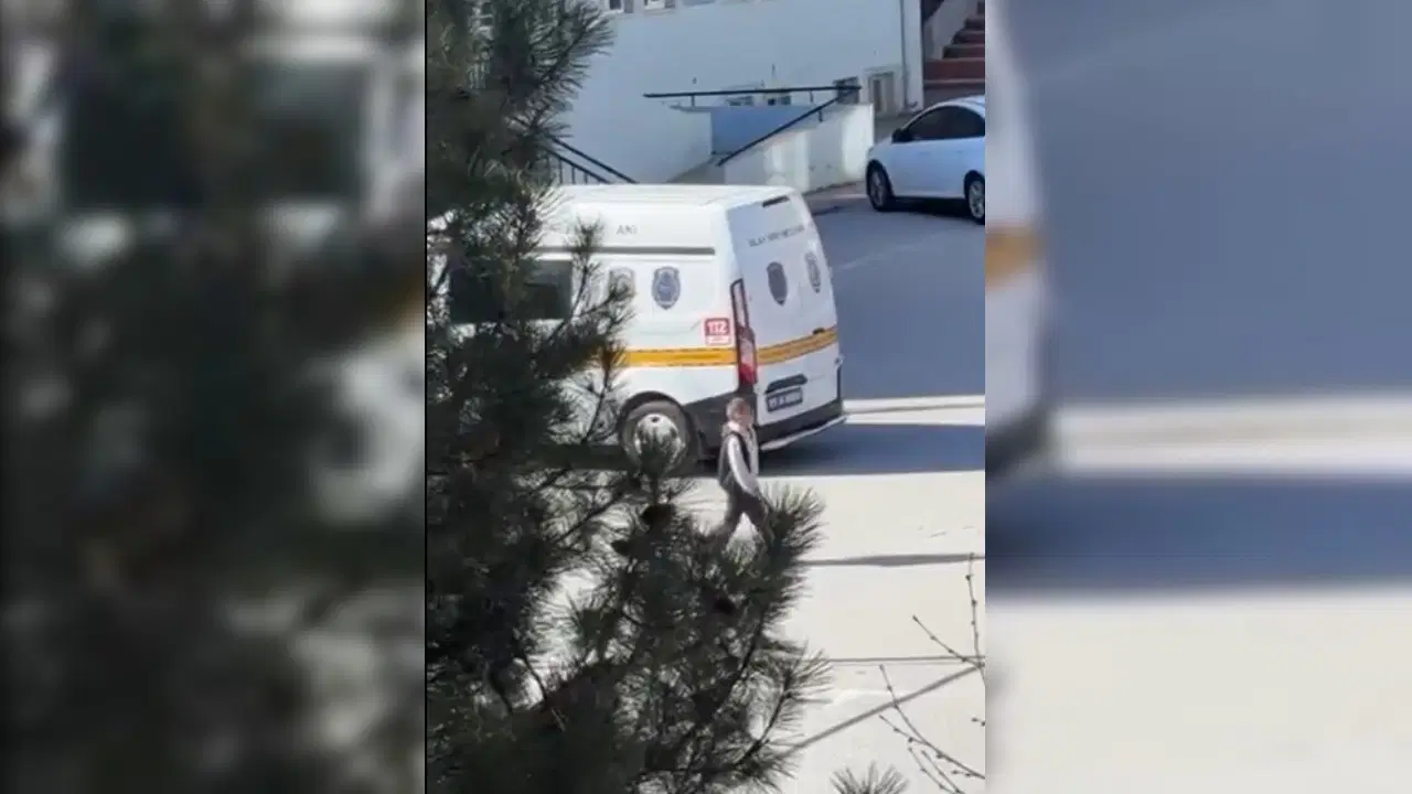 Okul tuvaletinde 'notlu' silah alarmı: Müdür ve öğrenciler hedef alındı