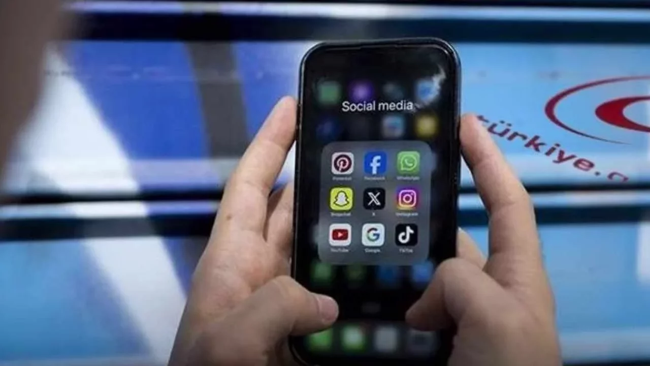 Akın Gürlek yeni düzenlemeyi açıkladı: Sosyal medyada 'e-Devlet' dönemi