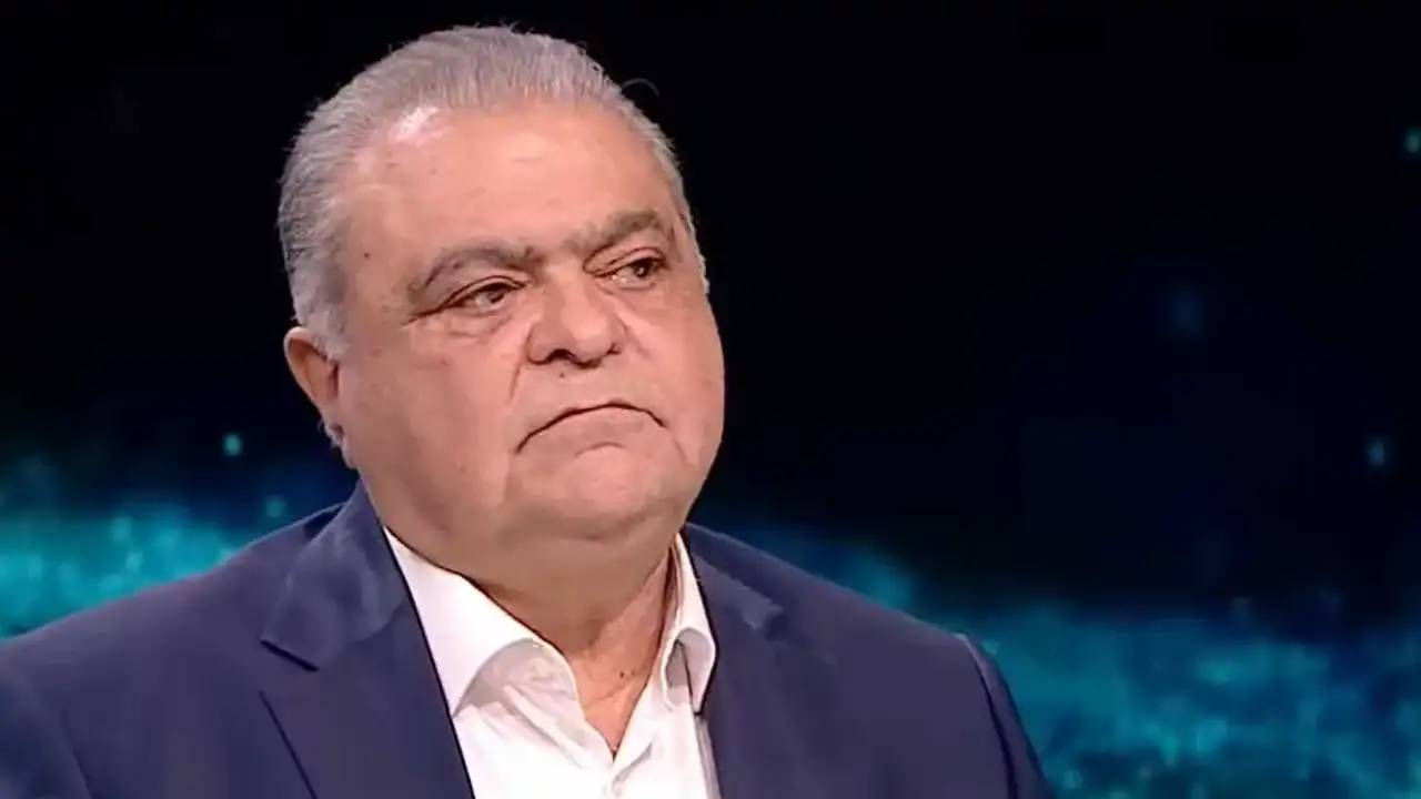 Ahmet Özal eşini 'mallarımıza el koyacaklar' bahanesiyle boşanmaya ikna etmiş!