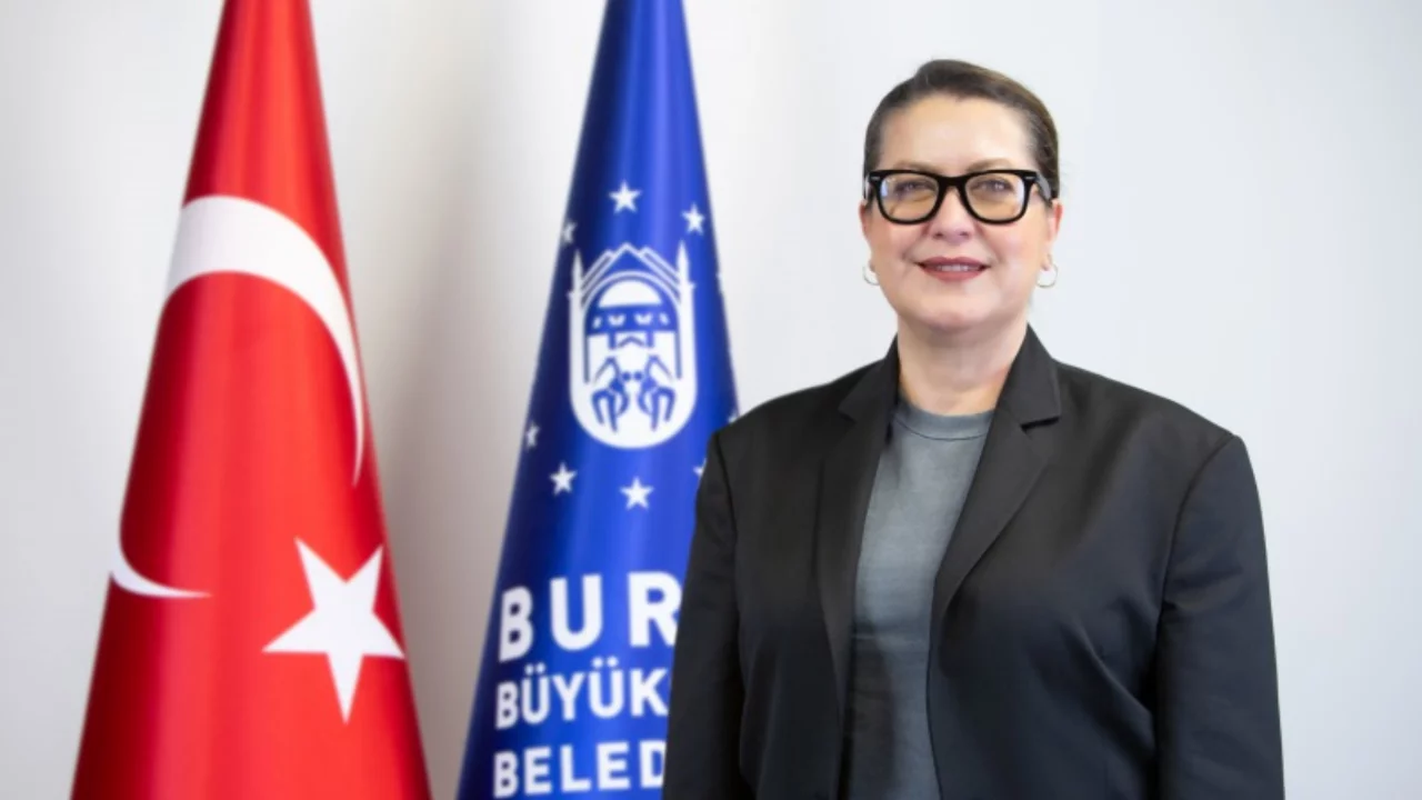 Bursa’da "zabıtalı" görevden alma: Şafak Baba Pala’nın kapısına tebligat gönderildi