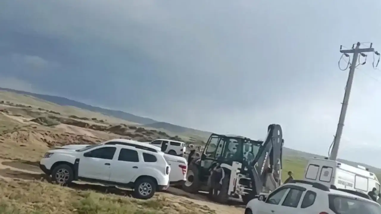 Kırşehir'de toprağa gömülü bir kadın cesedi bulundu