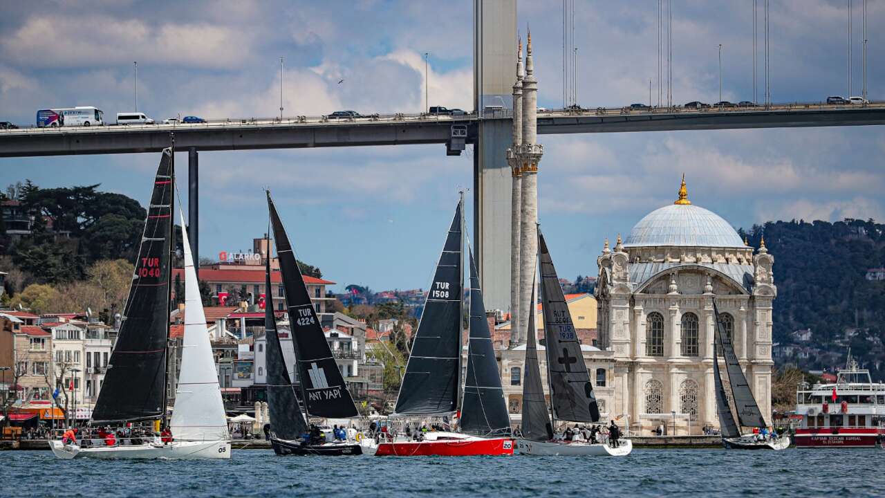 Cumhurbaşkanlığı Uluslararası Yat Yarışları'nın ilk etabı başladı