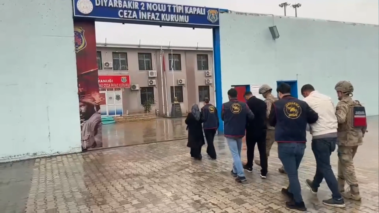 14 yıl önceki çocuk cinayetinin zanlıları yakalandı