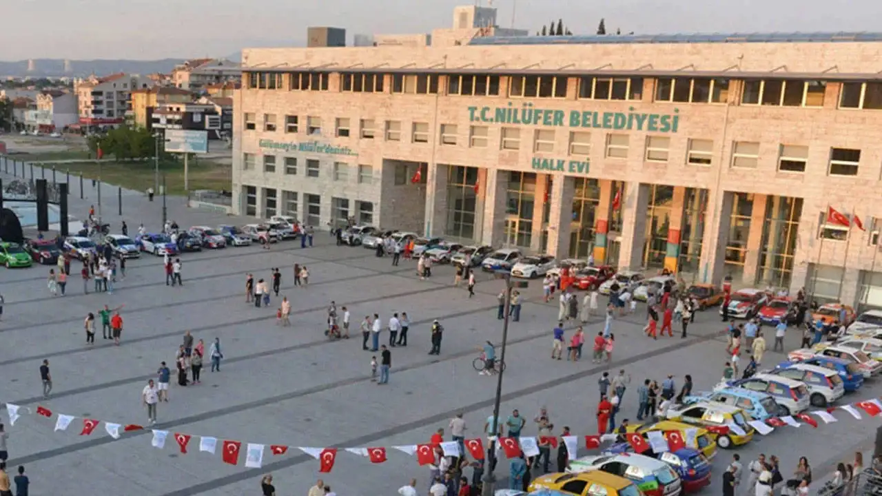 Nilüfer Belediyesi davası: Herkes tahliye edildi eski başkan hariç