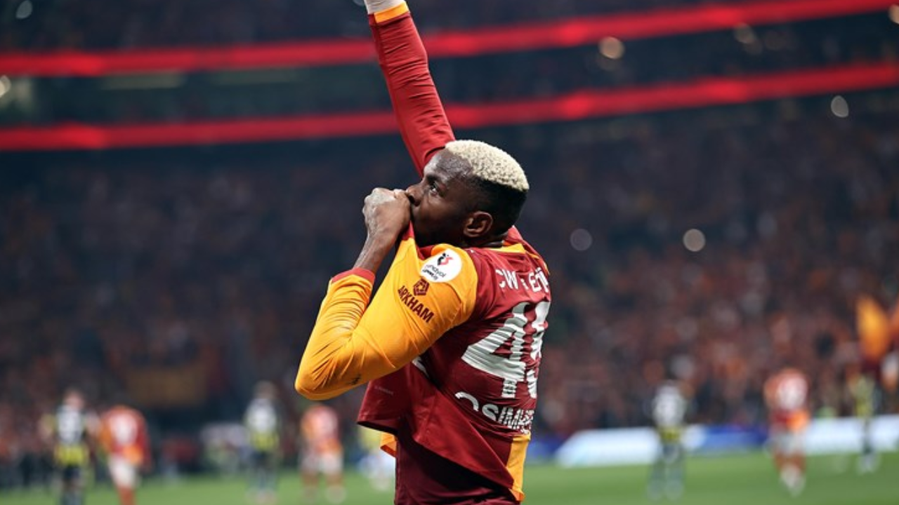 Osimhen’den olay gönderme: Antrenmanlarımız bu maçtan daha yorucuydu!"