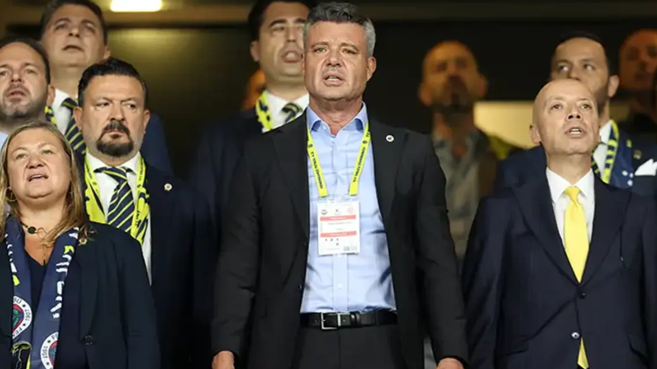 Seçim kararı alınacak mı? Fenerbahçe'de yönetim kurulu toplantısı sona erdi