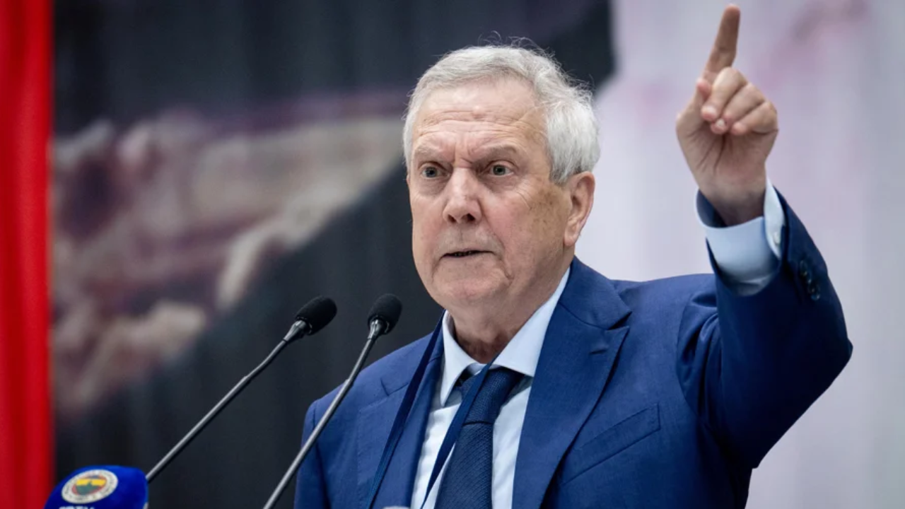 Aziz Yıldırım adaylık kapısını araladı: "Katkı sağlayabileceksek bakarız"