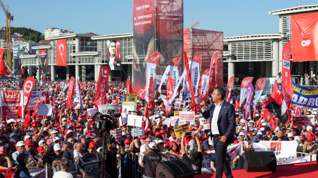 'Anketlerde neden emekli ve asgari ücretli CHP’yi destekliyor?' sorusunun yanıtı