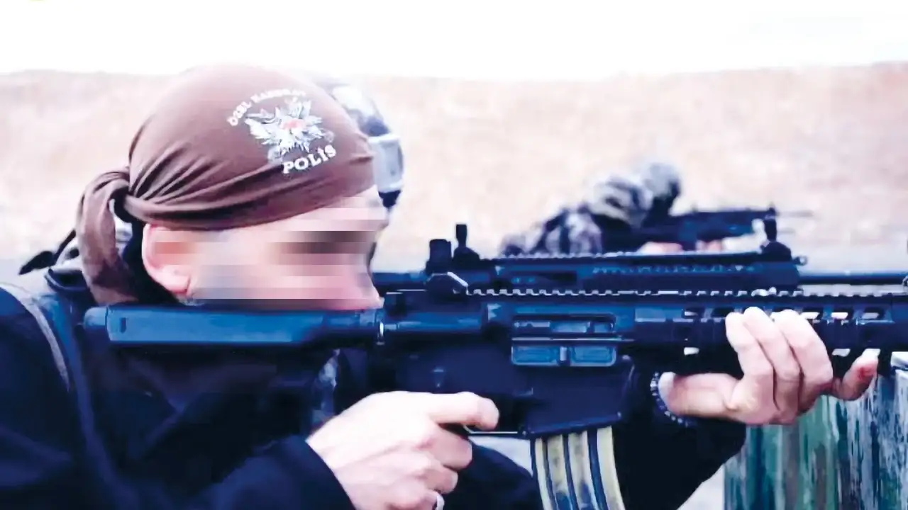 Okul saldırısından 10 gün sonra lisede sansürsüz silah ve savaş görüntüleri!