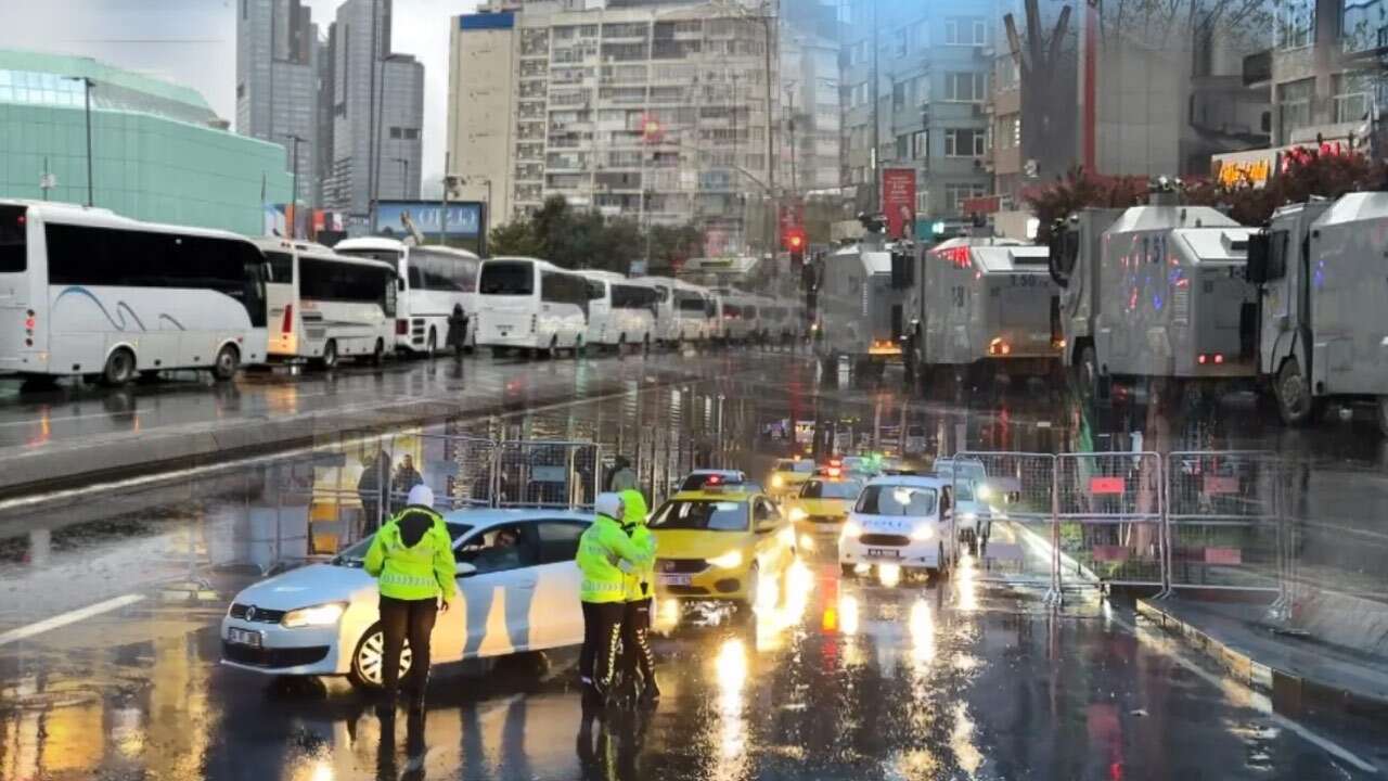 İstanbul’da 1 Mayıs: Her yer TOMA her yer barikat!