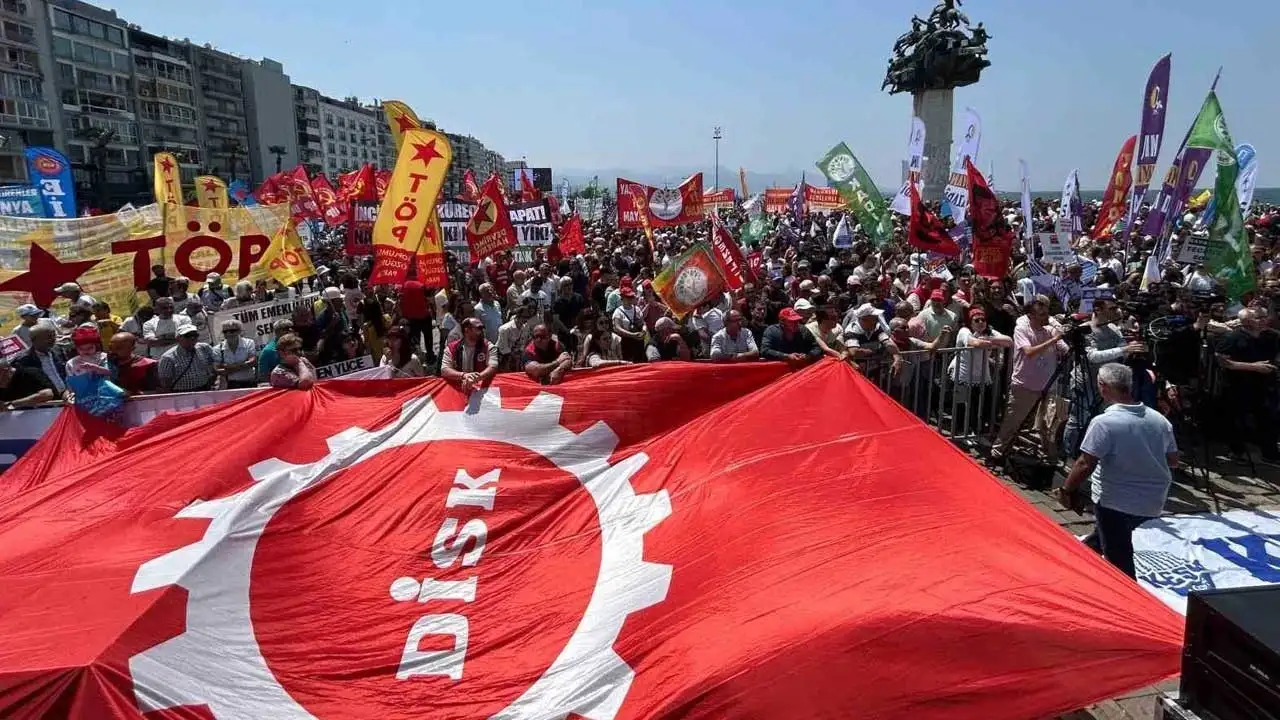 Geçmişten günümüze kanlı 1 Mayıs: Dünya ve Türkiye'de ilk ne zaman kutlandı?