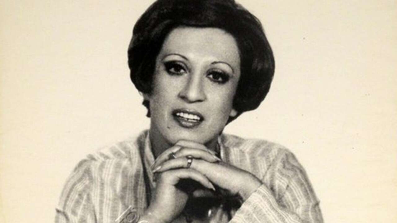 1970'li yıllara damga vurmuştu: Şarkıcı Tülay Özer hayatını kaybetti