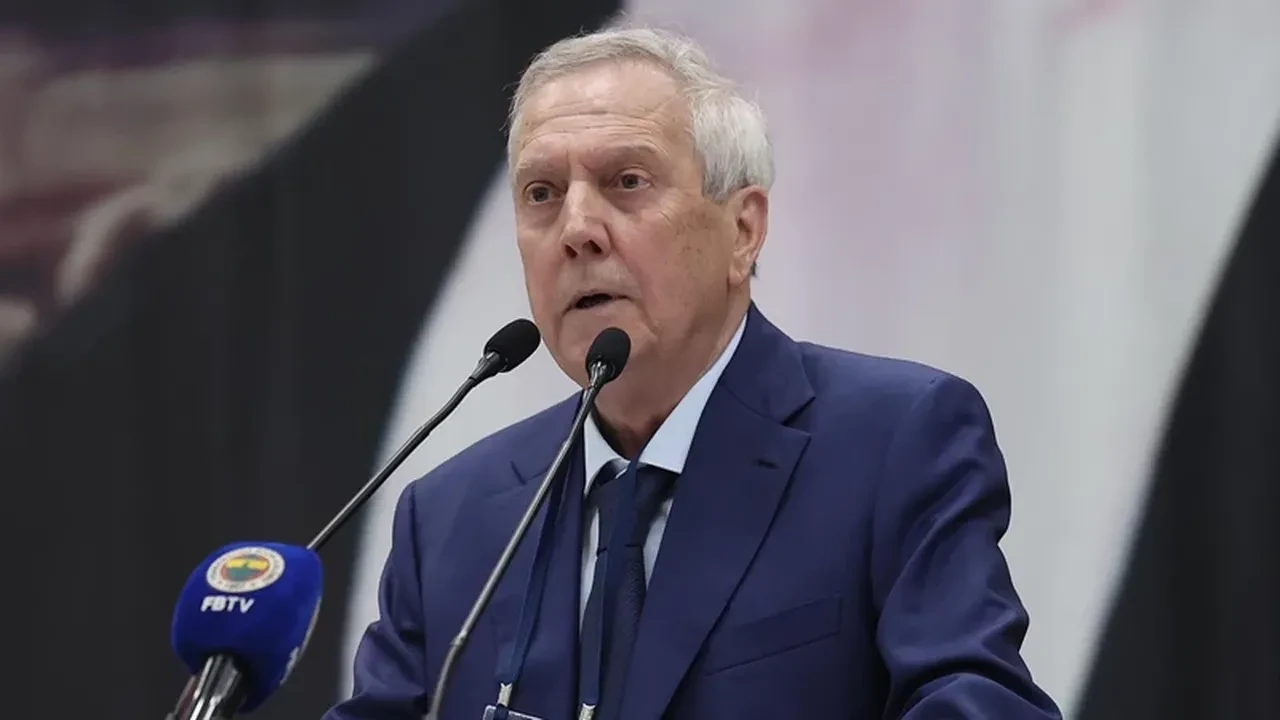 Aziz Yıldırım 'emaneti' geri almak istiyor: "1 yıl başkan olayım, sonra bırakayım!"
