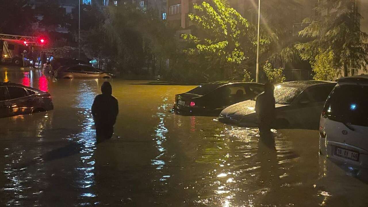İçişleri Bakanlığı'ndan son dakika uyarısı: 27 kentte sel alarmı!