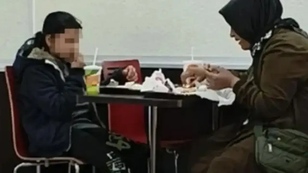 İstanbul'un göbeğinde skandal: Anne ve kızını 'fakir' diye kovdular