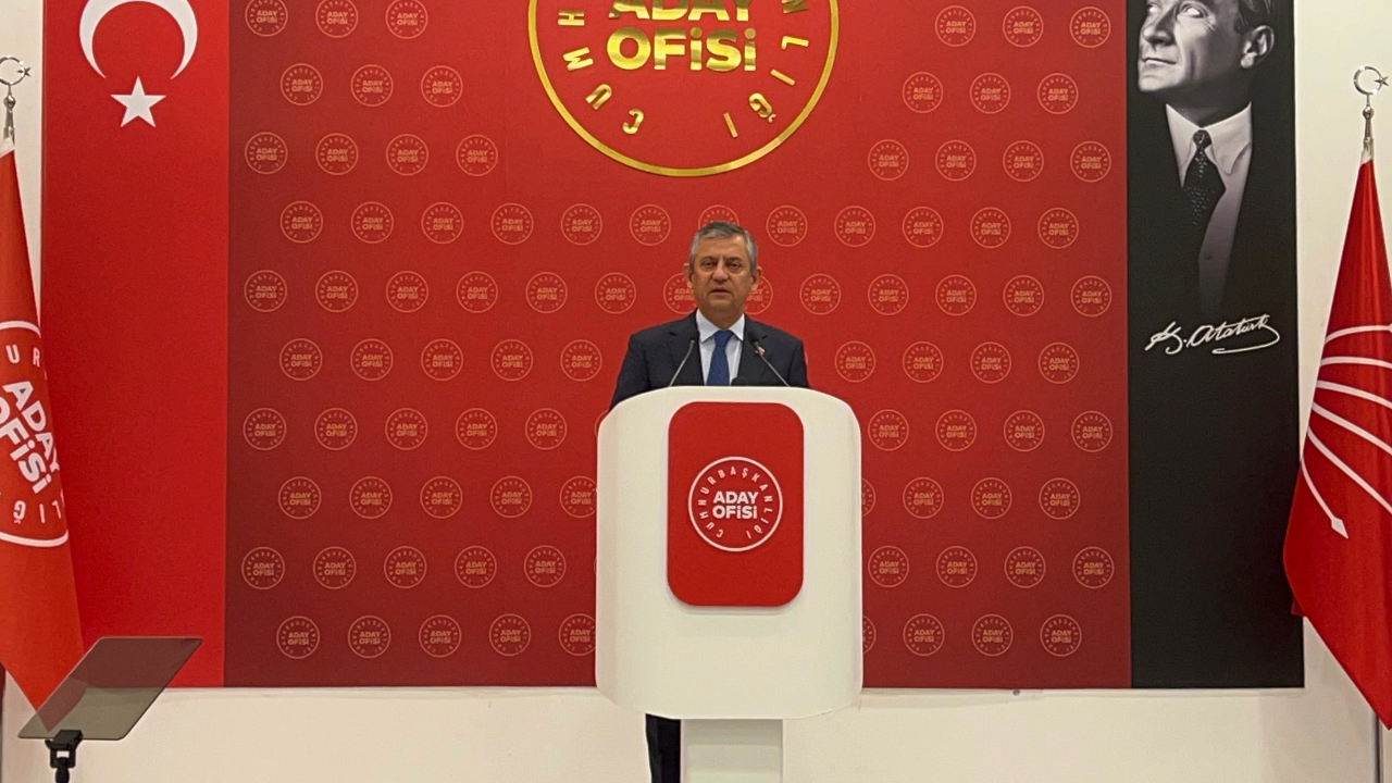 Özgür Özel: Mücadelede vitesi yükseltiyoruz, yeni bir aşamaya geçiyoruz