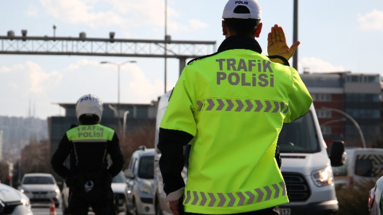 İstanbul Emniyeti duyurdu: Bu yollar 5 gün boyunca kapalı kalacak