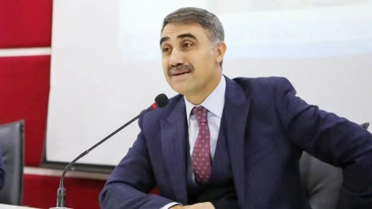 Serdar Mutta kimdir?