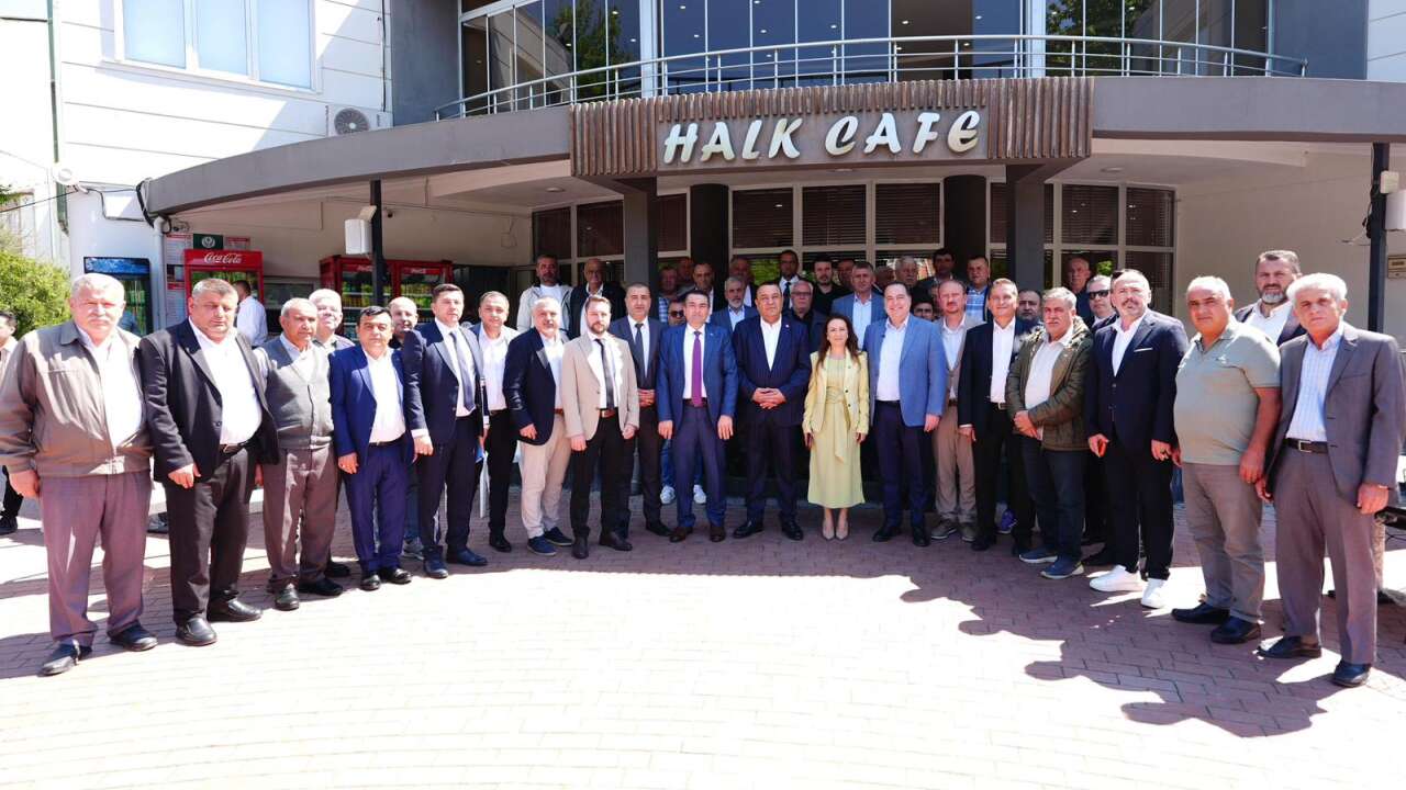 Manisa’da toplu ulaşıma 1,2 milyarlık destek: “Biz sizin yanınızdayız, siz de Manisa halkının yanında olun”