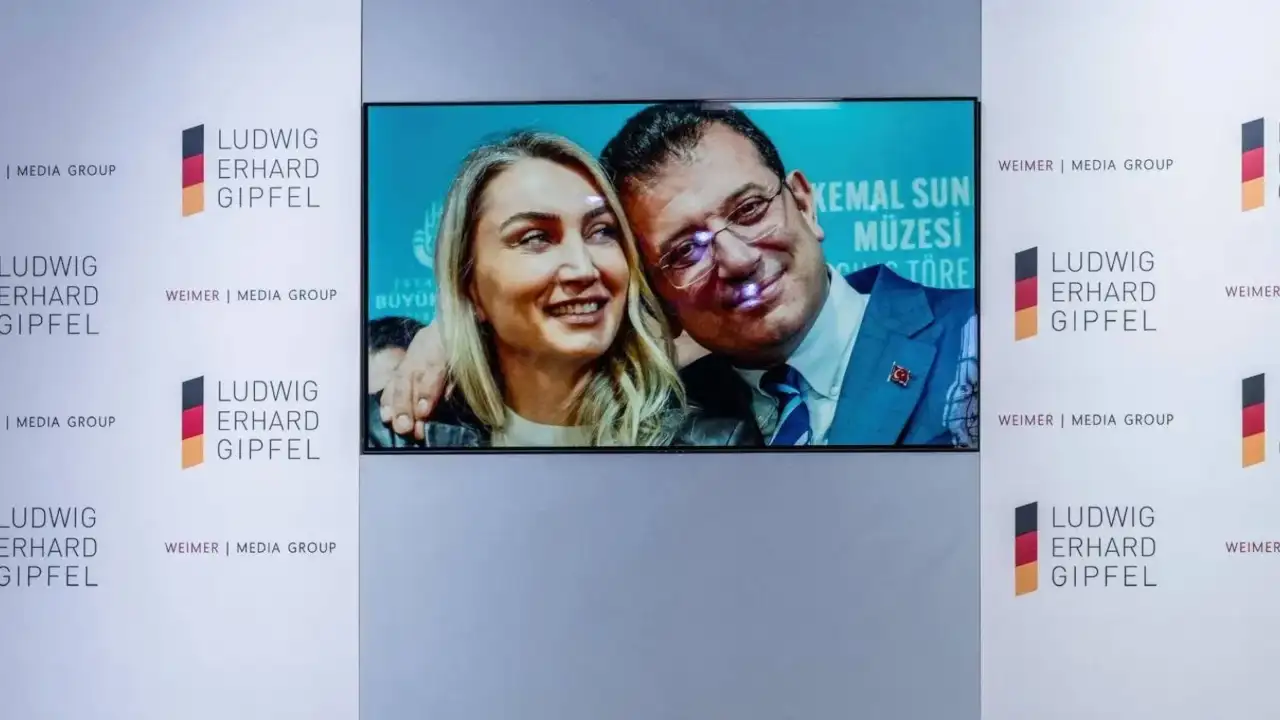 İmamoğlu çiftine 'Özgürlük Savaşçısı' ödülü