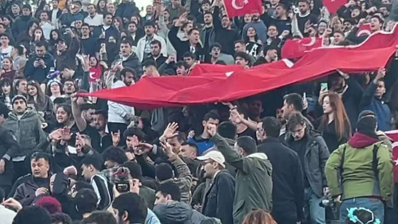 ODTÜ'de provokasyonu durduran öğrencilerin evleri basıldı