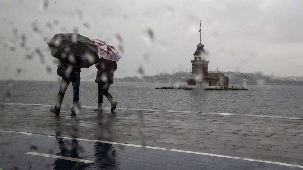 Hafta sonu yağış var: Türkiye'ye "derin siklonik sistem" geliyor