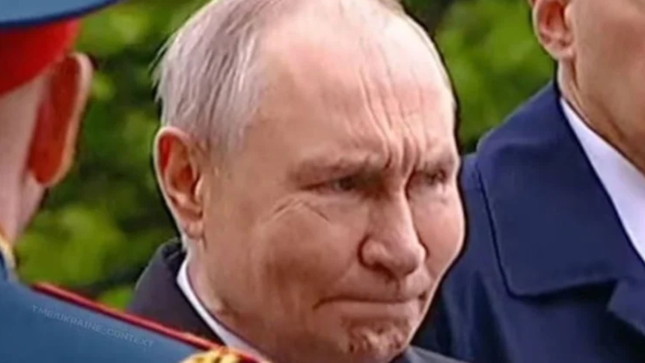 Putin’in şişkin yüzü gündem oldu: Hastalık mı, botoks mu?