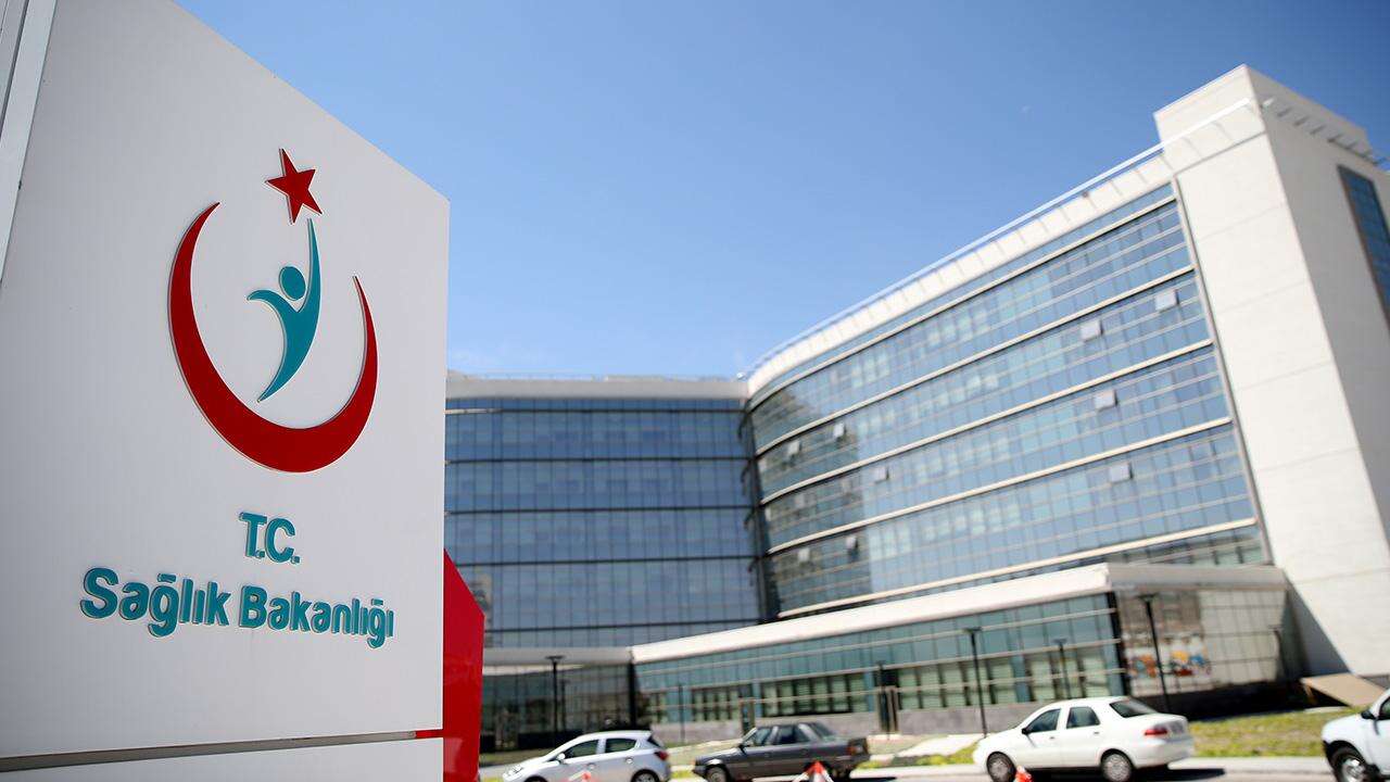 Sağlık Bakanlığı’nın ‘Ara, Bas, Şok’ kamu spotu tartışma yarattı