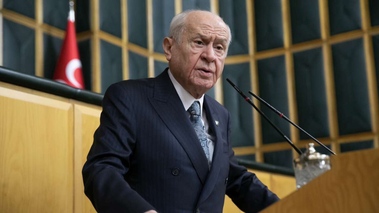Devlet Bahçeli, Mayıs ayında başka grup toplantısı düzenlemeyecek
