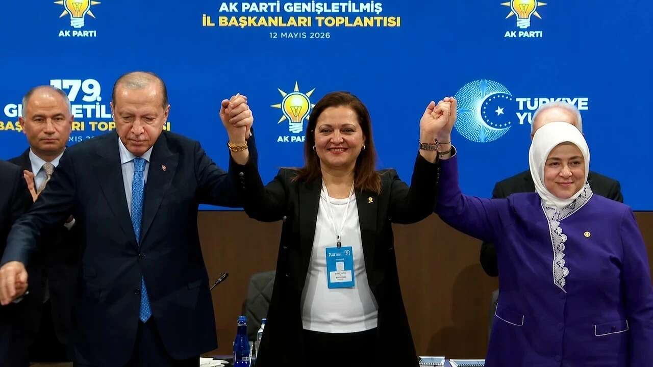 Ailenin kutsallığına inanlarla aynı yolda yürüyeceğim