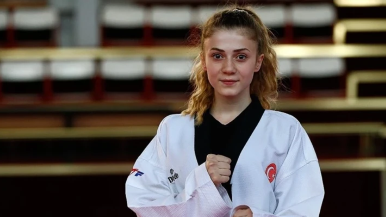 Milli tekvandocu Merve Dinçel Kavurat, Avrupa şampiyonu oldu