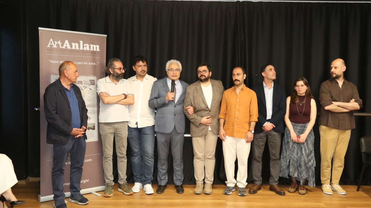 Yazın dünyasına yeni dergi: ArtAnlam okurla buluştu