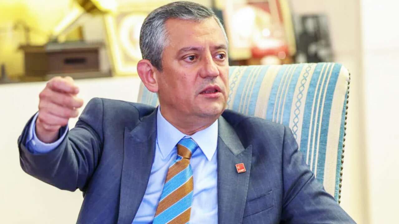 İşte bir AK Partili siyasetçinin Özgür Özel’e gönderdiği mesaj