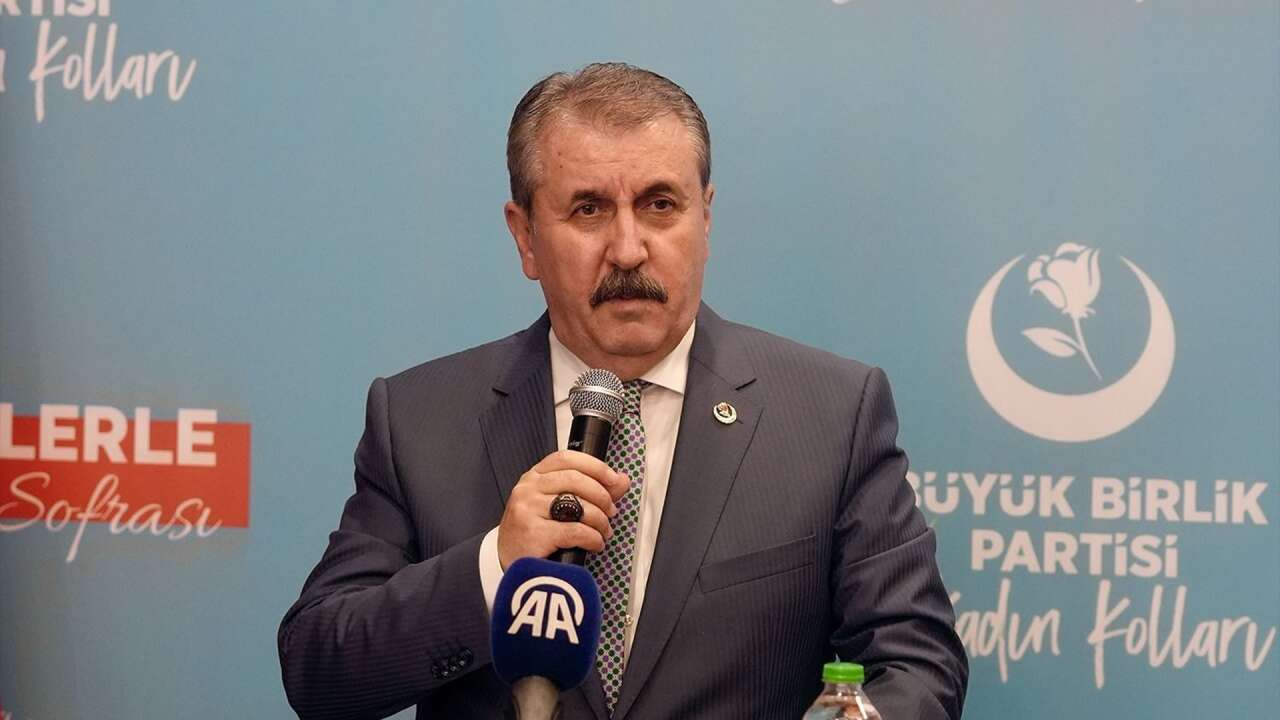 BBP'den iktidara ekonomi eleştirisi: Asgari ücrete zam yapılmalı