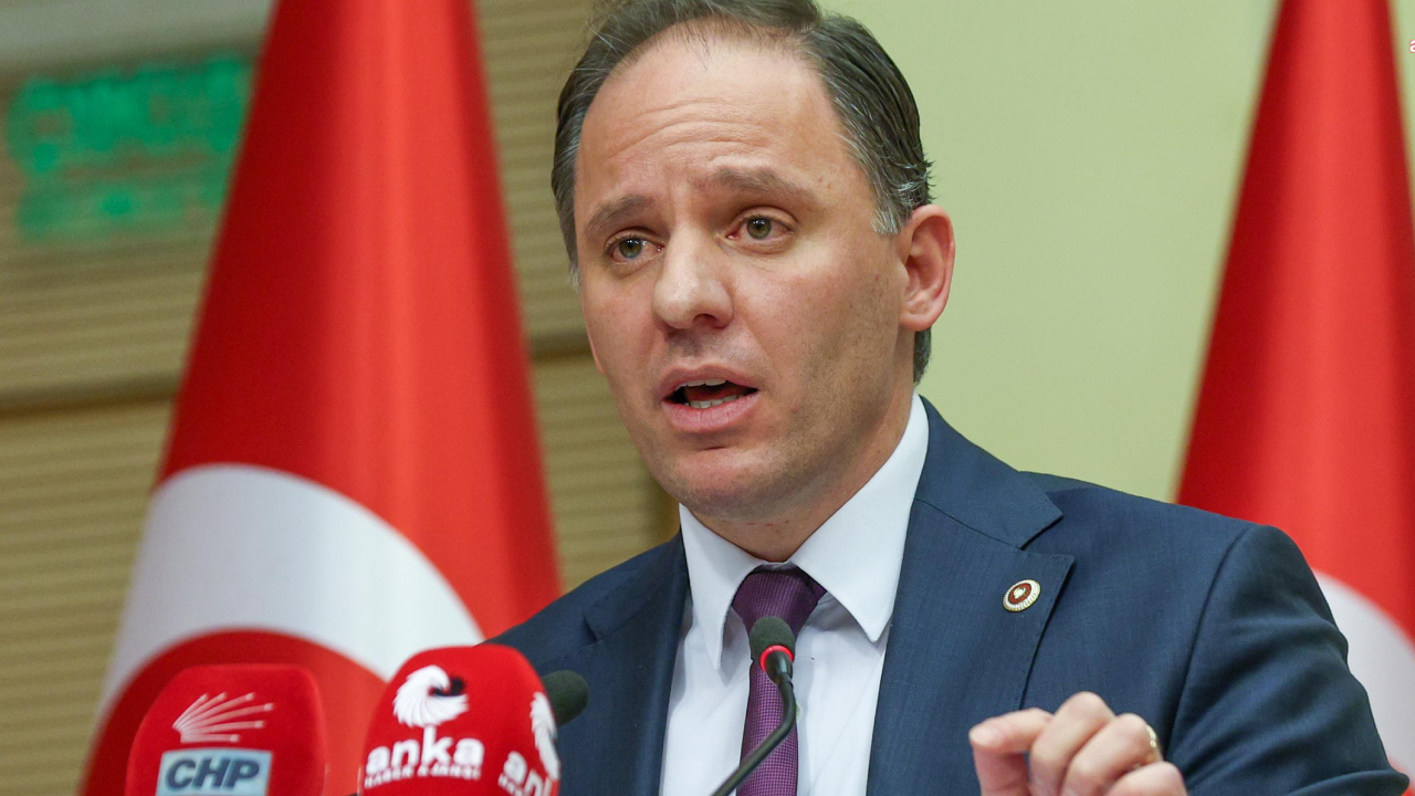 İBB’den AK Parti Genel Merkezi’ne ‘seçimlik’ araç tahsisi: Yavuzyılmaz belgeleri paylaştı
