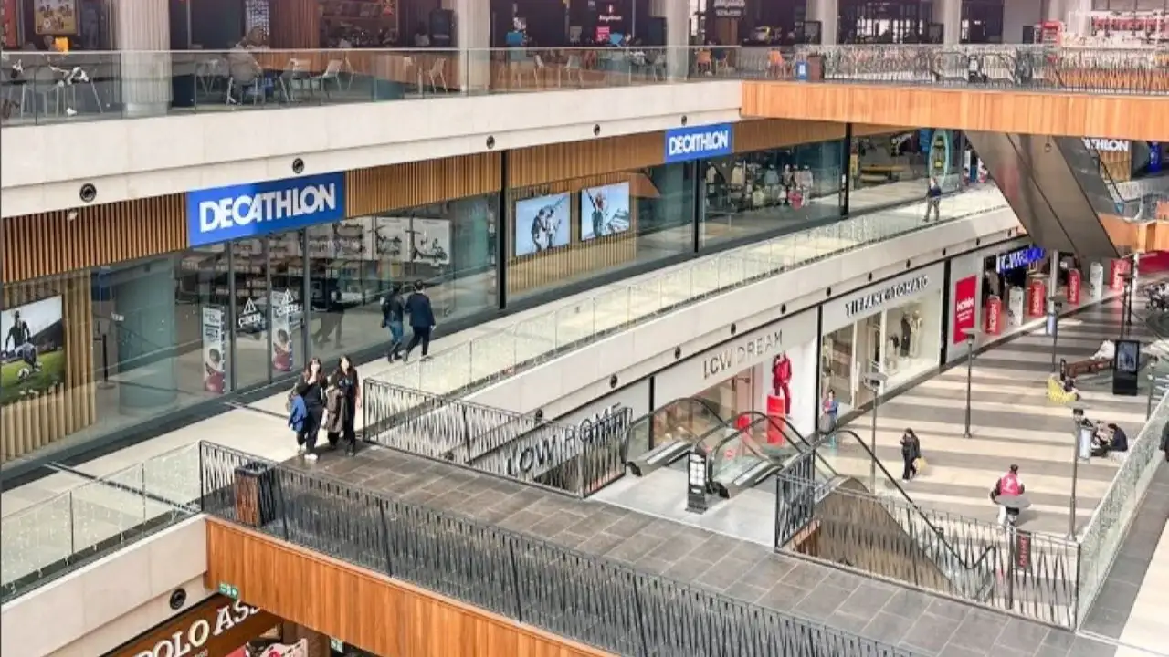 Ünlü alışveriş merkezini TMSF satışa çıkardı