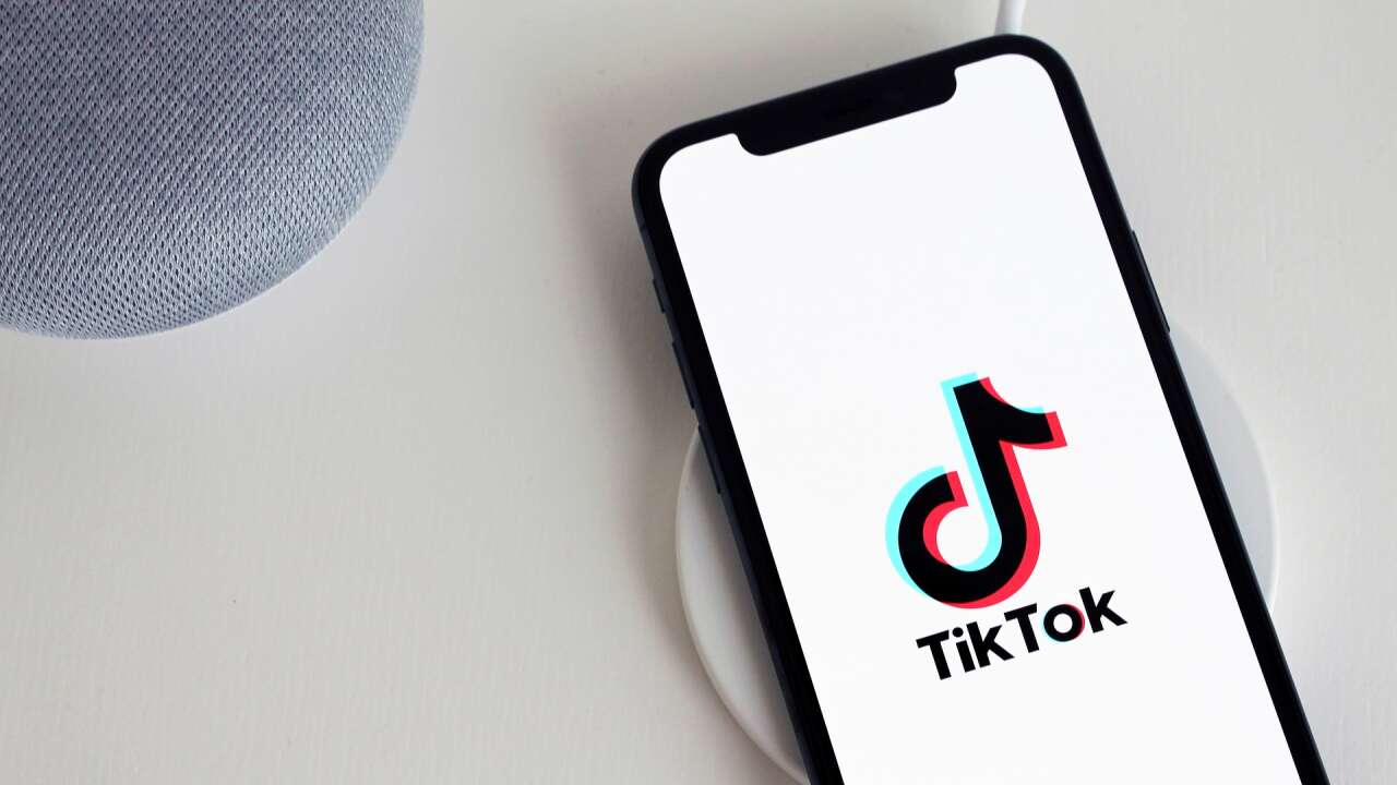 TikTok'ta harcanan binlerce lira gündemde: Dijital pavyon mu dijital dilencilik mi?