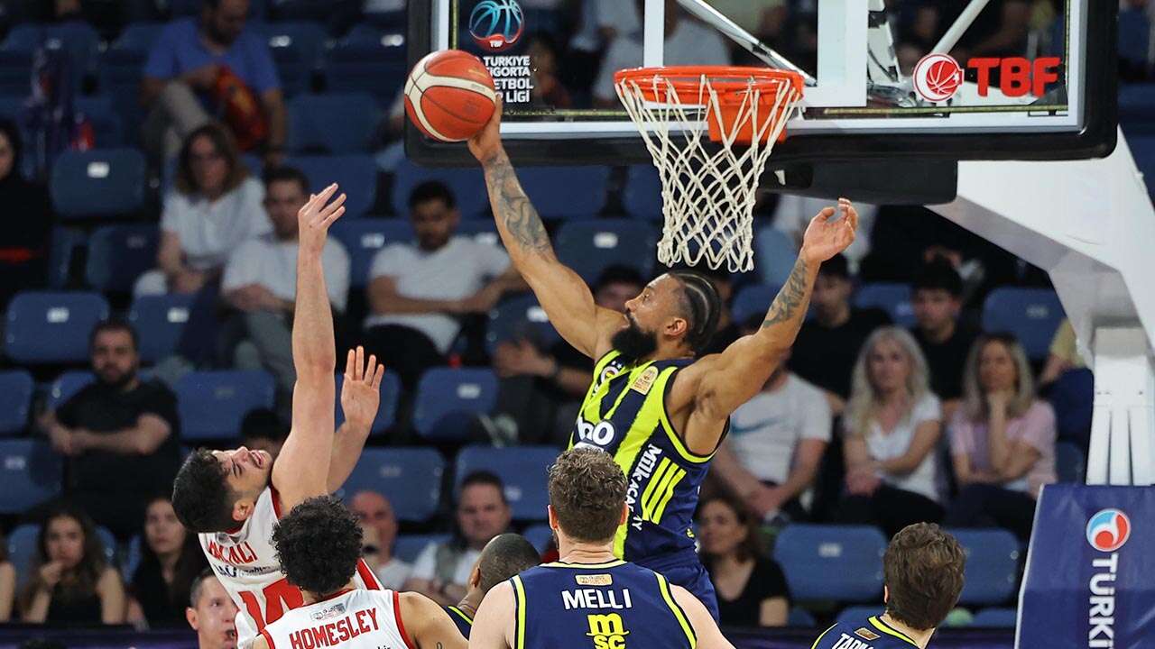 Basketbol Süper Ligi'nde normal sezon sona erdi: Play-off eşleşmeleri belli oldu