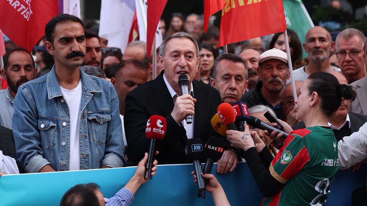Tuncer Bakırhan: Boş tartışmalar yerine bir an önce adım atılmalı