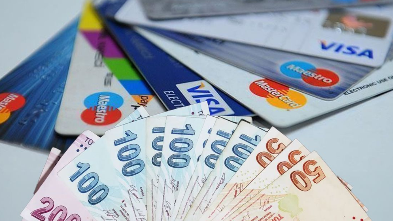 Kartlı harcamada yeni eşik: Aylık hacim 2,6 trilyon TL'yi geçti