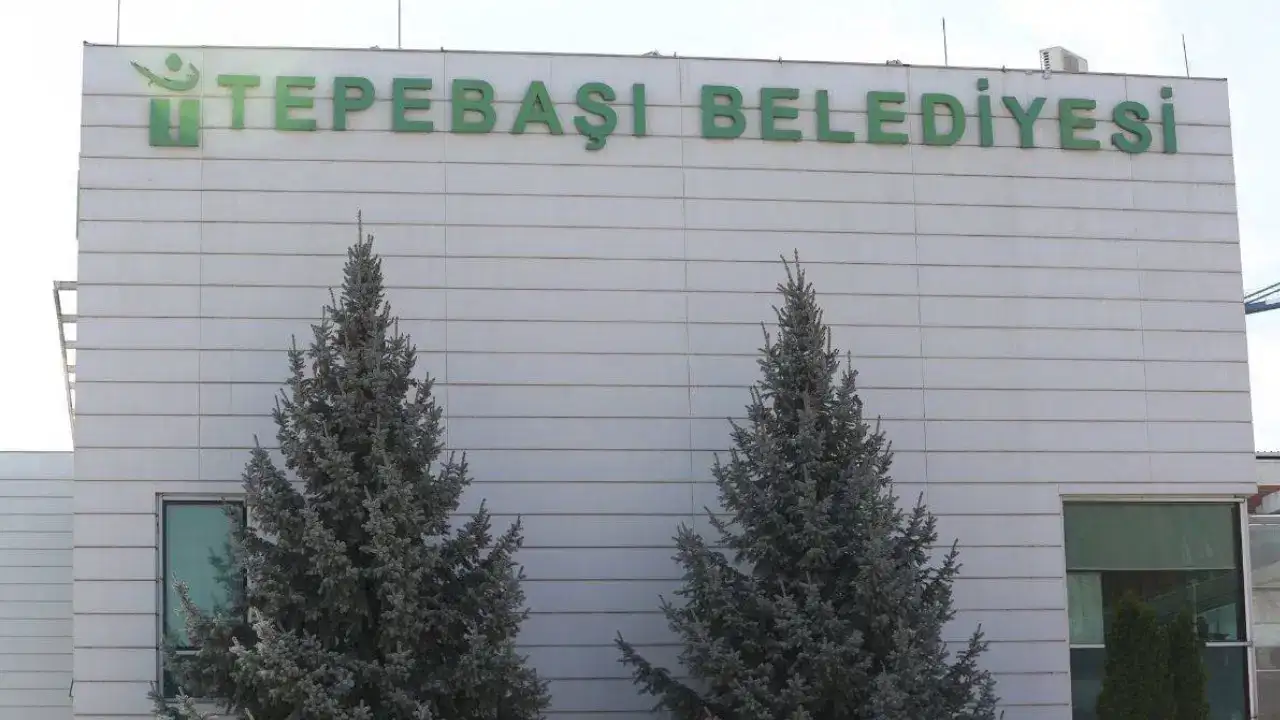 Tepebaşı Belediyesi’ne operasyon: 15 kişi tutuklandı