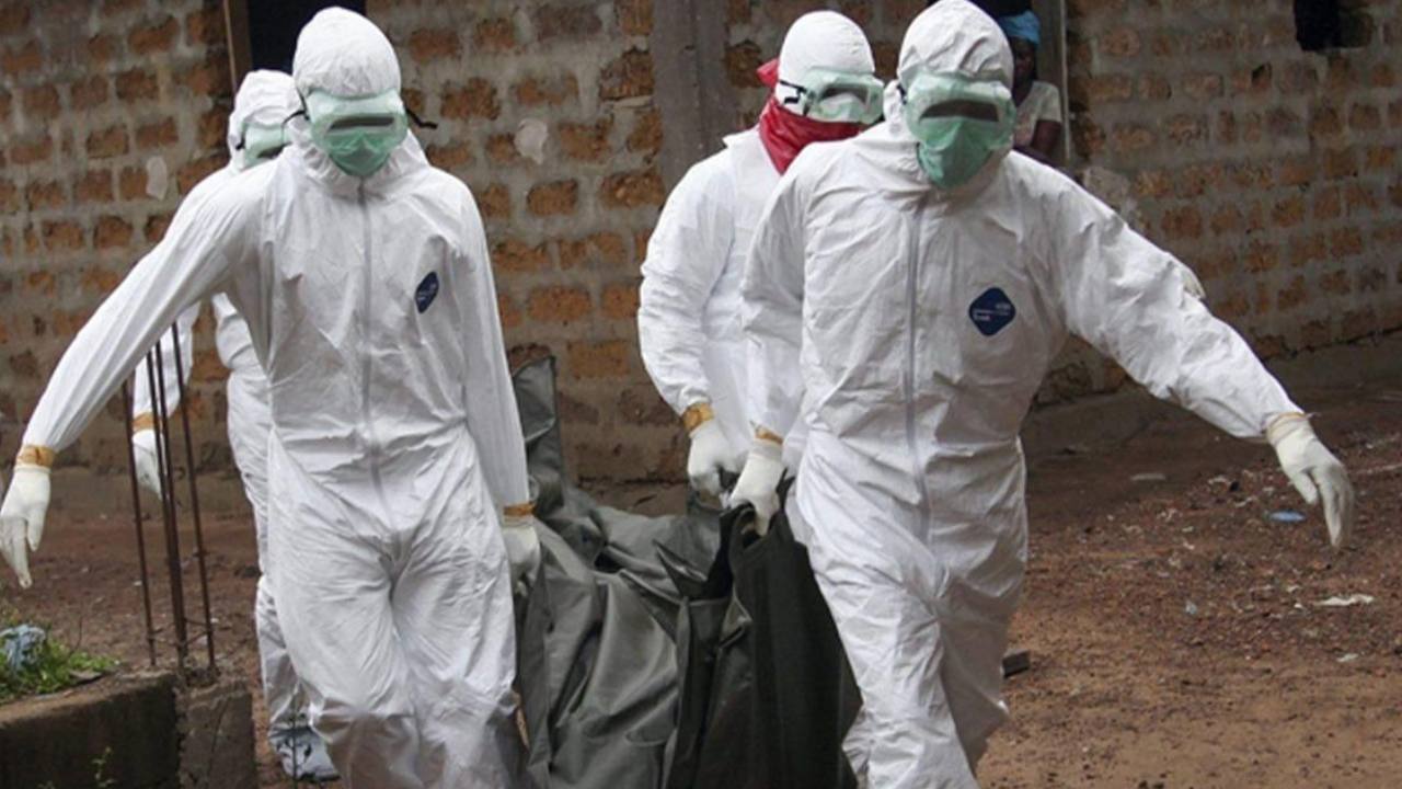 Ebola paniği büyüyor: Virüsün sıçradığı 3 ülkeye kapılar kapatıldı!