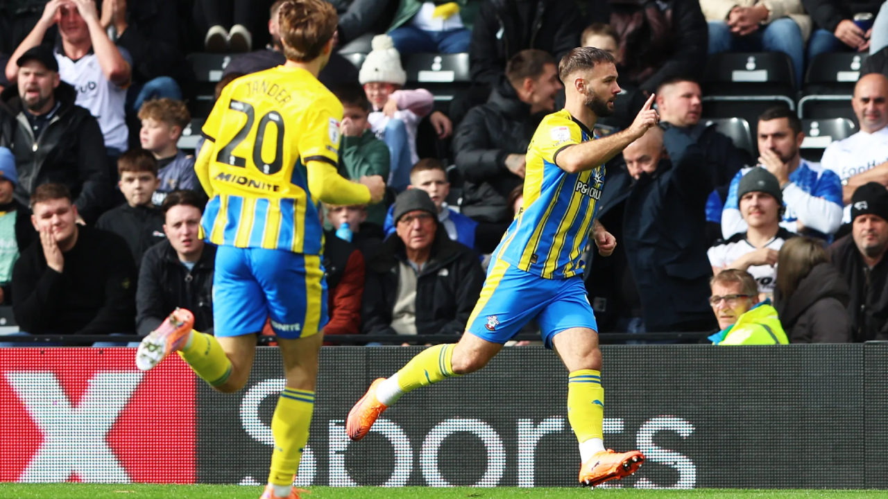 Championship’te casusluk skandalı: Hull City'nin rakibi men edildi!