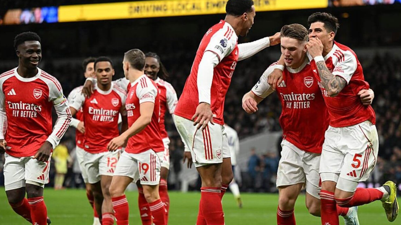 22 yıllık hasret bitti: Premier Lig'de şampiyon Arsenal!